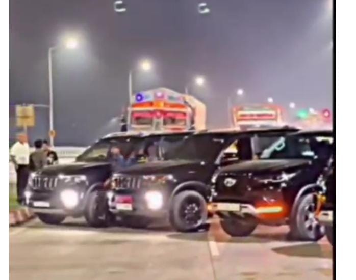 हाईकोर्ट की सख्ती के बाद पुलिस ने की कार्यवाही,,,नेशनल हाईवे जाम कर वीडियो बनाने वालों रईसजादों पर FIR,महंगी गाड़िया हुई जप्त…अब होंगी गिरफ्तारी