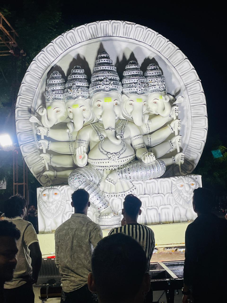 सिंधु सहारा समिति गणेशोत्सव समिति, शानदार 11 वा वर्ष,, धूमधाम से किया गया बप्पा का आगमन