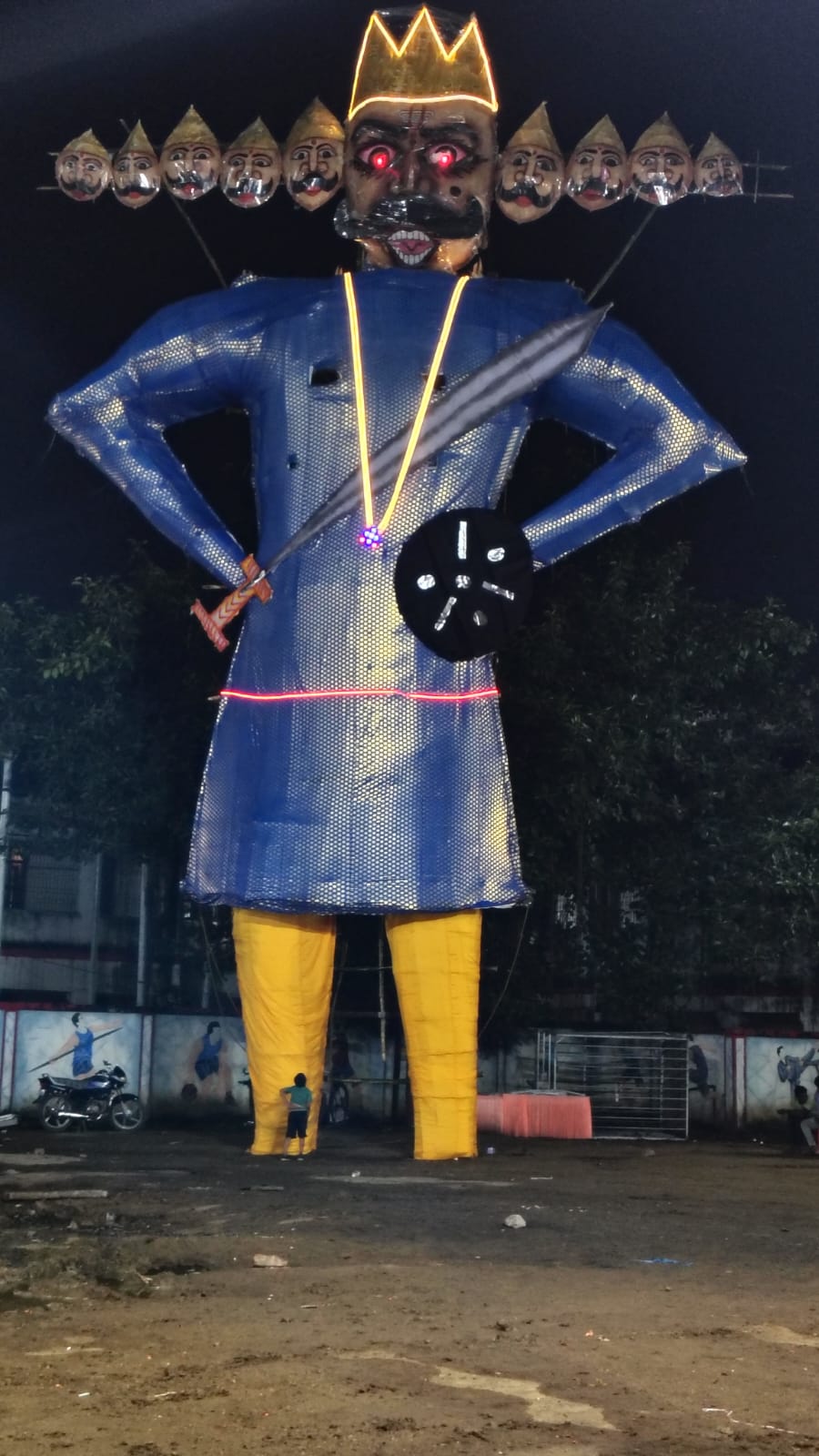 दशहरा उत्सव समिति का&nbsp; शानदार 77 वा वर्ष रावण दहन&nbsp; कार्यक्रम , कार्यक्रम के मुख्य अतिथि शहर विधायक अमर अग्रवाल करेंगे रावण दहन,,