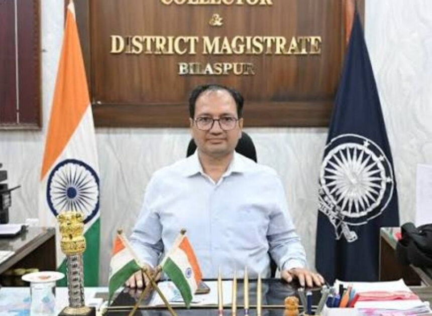 पेट्रोल डीजल के अनावश्यक वितरण पर रोक,, वाहनों को ही मिलेगा ईंधन, अवैध परिवहन व कालाबाजारी पर होगी कड़ी कार्यवाही,,कलेक्टर ने जारी किया आदेश