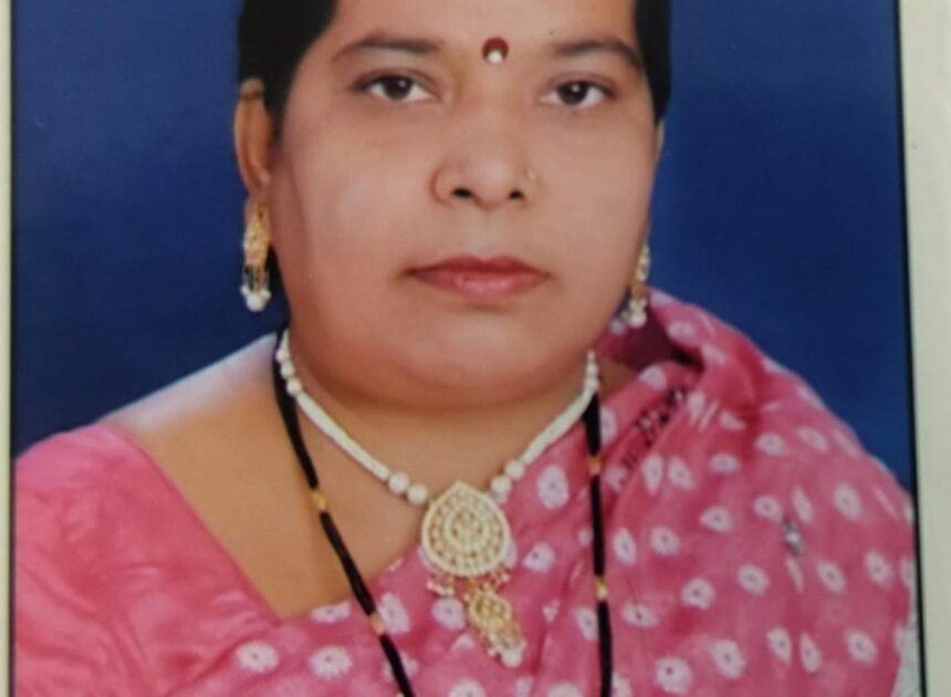 श्री राम प्लाजा&nbsp; गोलबाजार निवासी गजानंद सोनी की धर्मपत्नी किरण सोनी जी का आकस्मिक निधन, कल सरकंडा मुक्तिधाम मे होगा अंतिम संस्कार