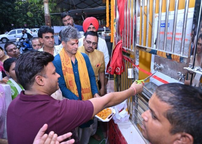 विधायक अमर अग्रवाल की पूज्य माताजी की स्मृति में लगाया गया वाटर कूलर