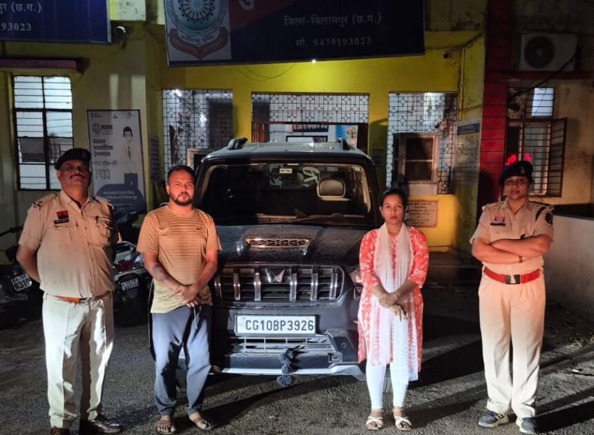 स्कॉर्पियो पर सड़क पर बर्थडे सेलिब्रेशन करना पड़ा महंगा, पुलिस ने युवक और युवती को किया गिरफ्तार