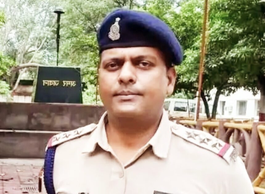 ब्रेकिंग : लापरवाही पर बिलासपुर SSP की बड़ी कार्रवाई, निरीक्षक अभय सिंह बैस सस्पेंड
