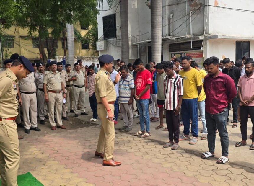 बिलासपुर पुलिस का बड़ा अभियान: 85 संदिग्ध हिरासत में, 56 गुंडा-बदमाशों पर कार्रवाई, 25 भेजे गए जेल, एसएसपी का स्पष्ट संदेश सुधर जाए वरना जिलाबदर होने के लिए तैयार रहे